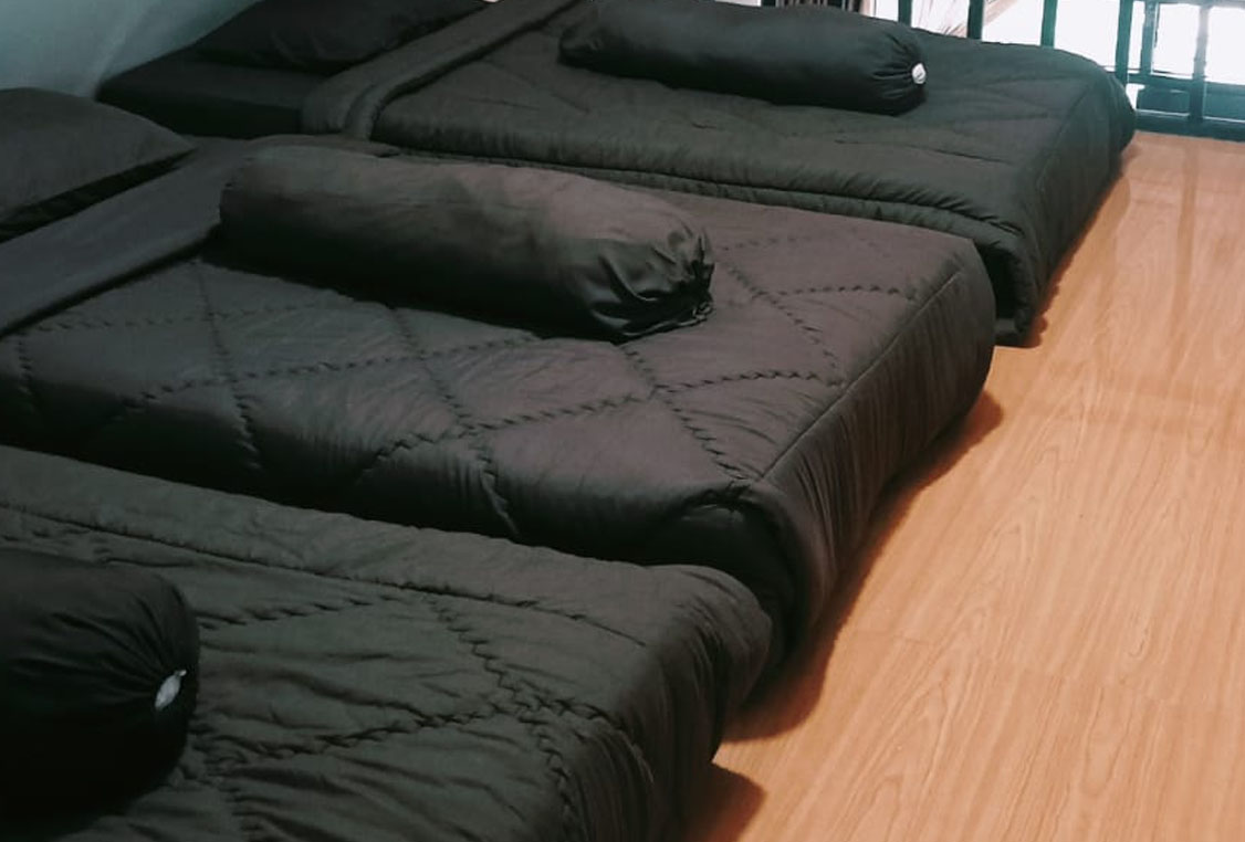 Fasilitas Water Heater Kamar Mandi Spinel Room