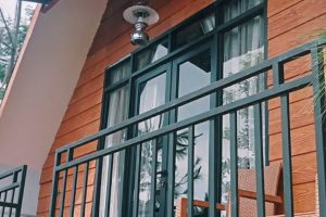 Villa Ciater 6 Orang Rumah Kayu 2 Lantai