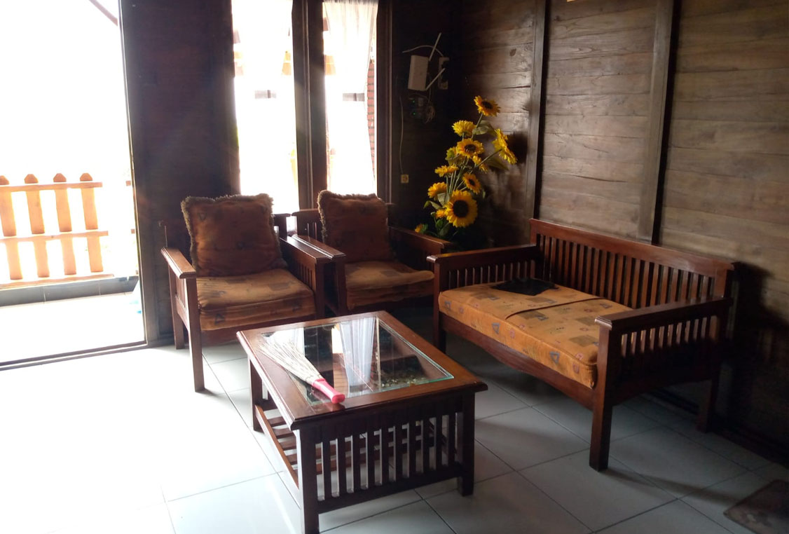 Fasilitas dapur lengkap Villa AGATA untuk memasak