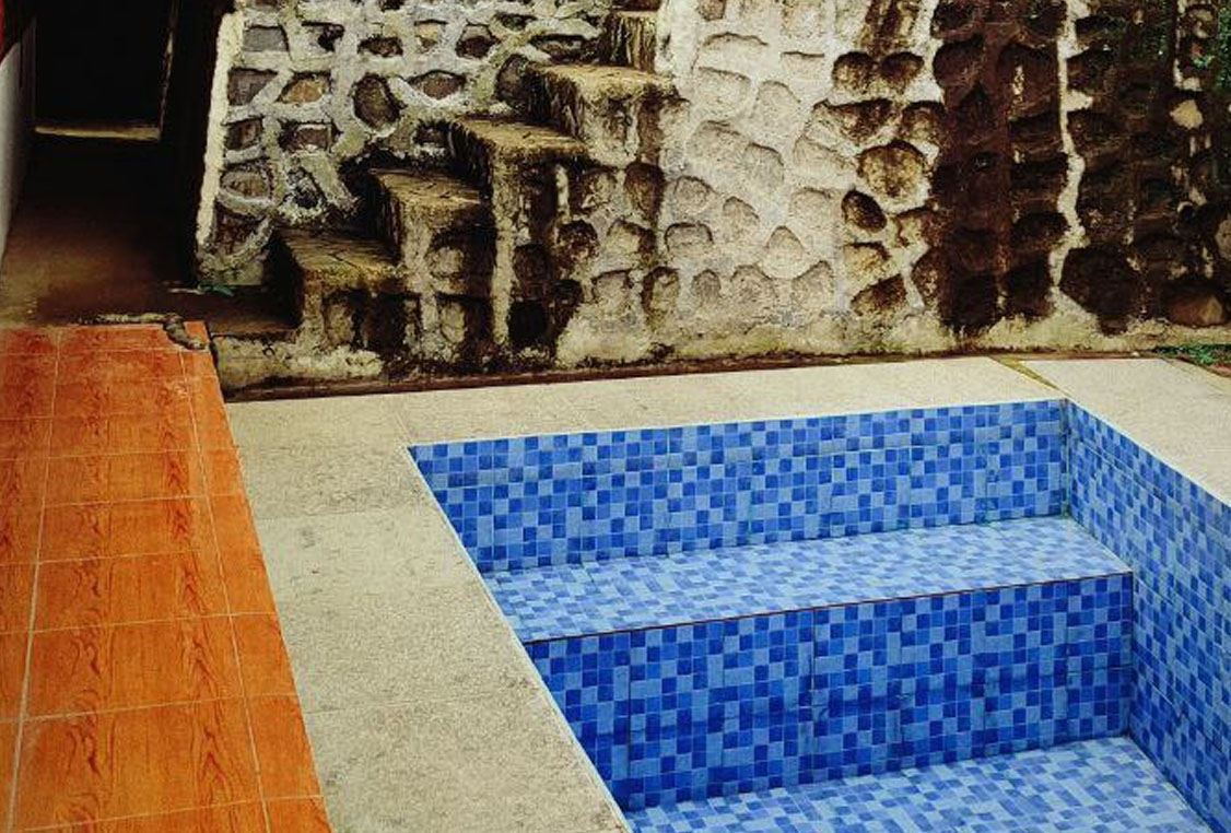 Kolam Renang Air Hangat Sharing Villa Rayya