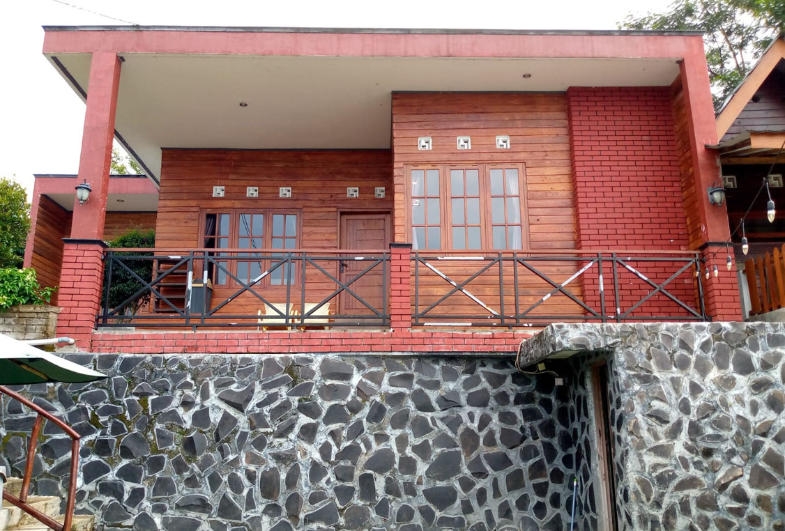 Sewa Villa Ciater keluarga besar Villa Bougenville